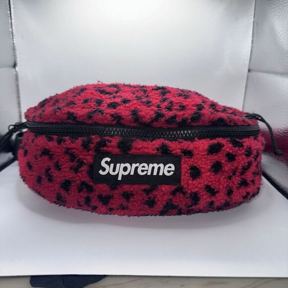 SUPREME leopard fleece‎ Fanny Pack red waist bag Shoulder Belt RARE 🔥 - Picture 1 of 12